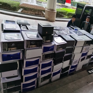 深圳回收電腦上班族閑置處理，英耀高效便捷，節(jié)省時間